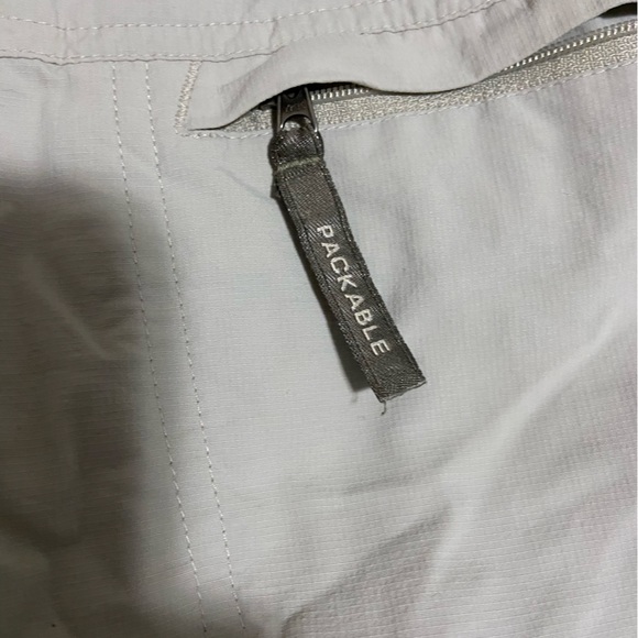 Columbia packable cargo pants/shorts - Picture 4 of 9